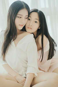 美女比基尼