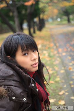 女人被男人用手抠下体视频